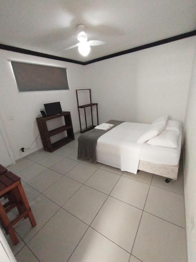 Appartamento Flat Schnneider, Hospedagem econômica, empresas, diárias Taubaté Esterno foto